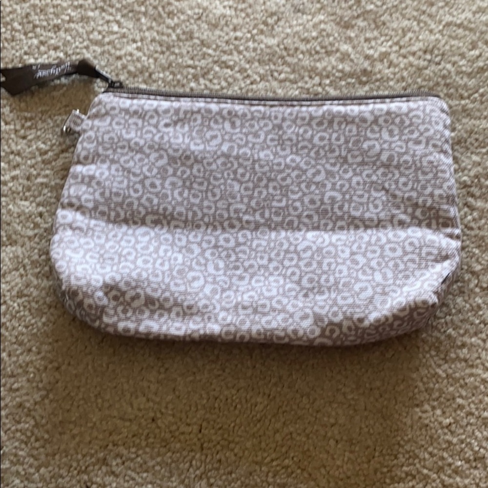 Thirty One Mini Zipper Pouch